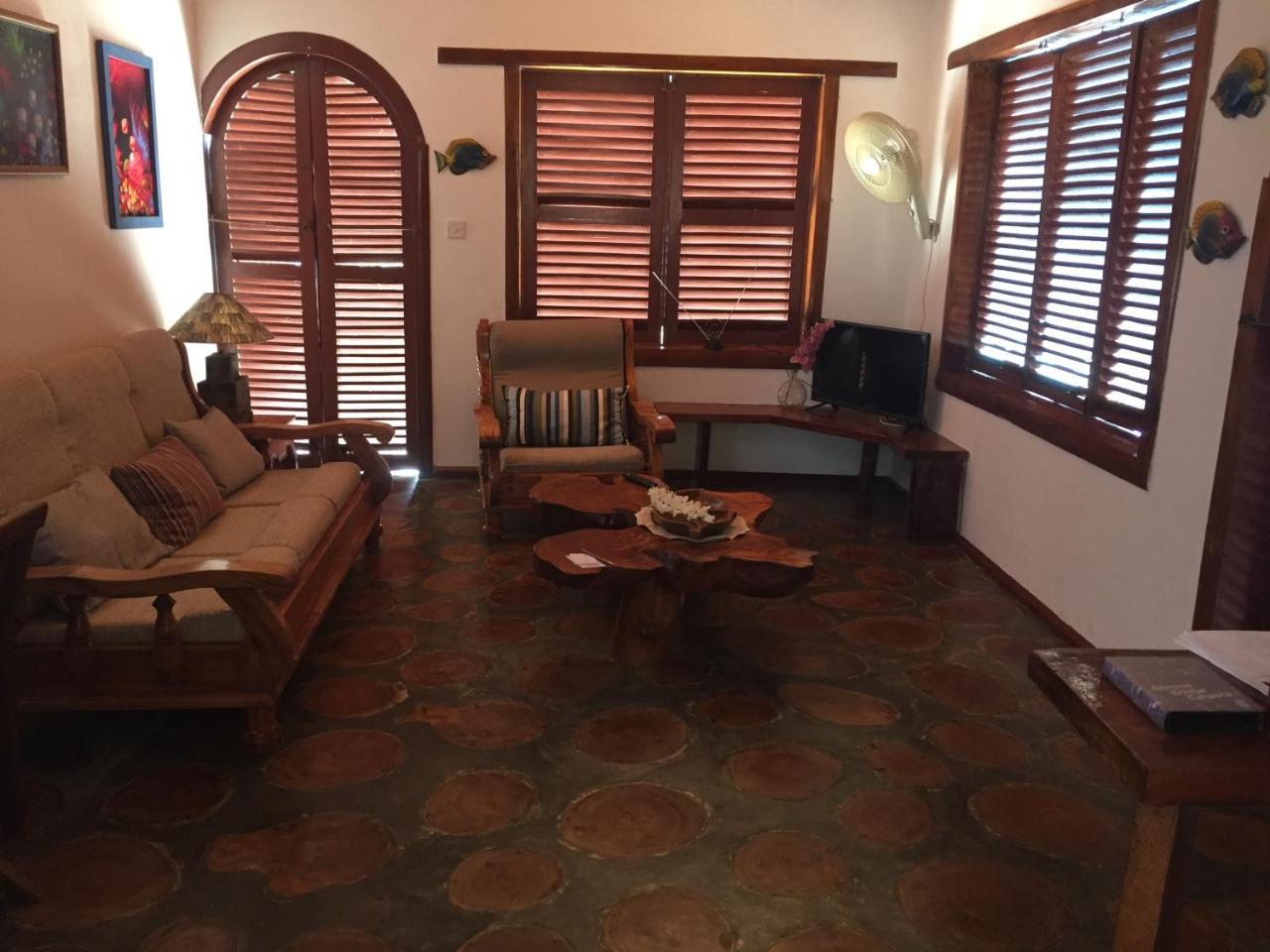 Le Grand Bleu Villas Baie Sainte Anne Eksteriør billede