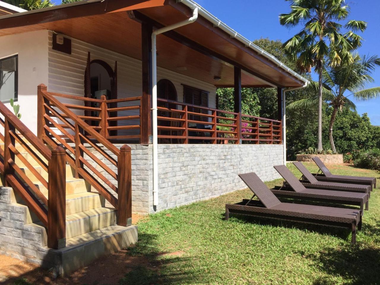 Le Grand Bleu Villas Baie Sainte Anne Eksteriør billede