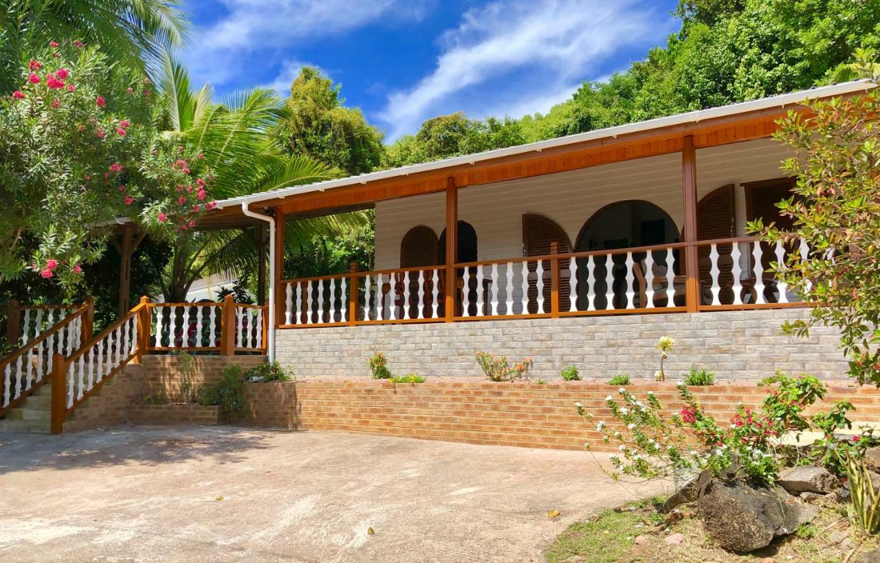 Le Grand Bleu Villas Baie Sainte Anne Eksteriør billede