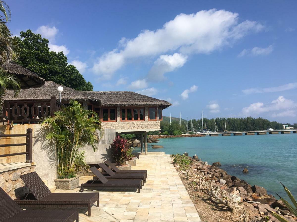 Le Grand Bleu Villas Baie Sainte Anne Eksteriør billede