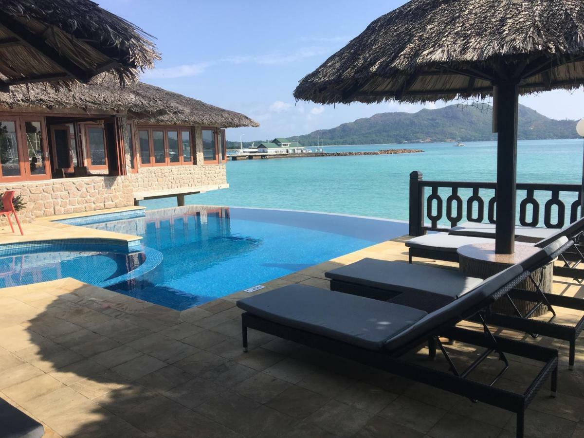 Le Grand Bleu Villas Baie Sainte Anne Eksteriør billede